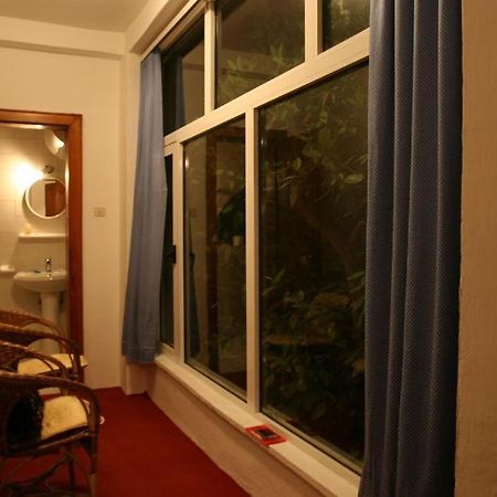 Guesthouse Pension Andrea Tiranë Luaran gambar
