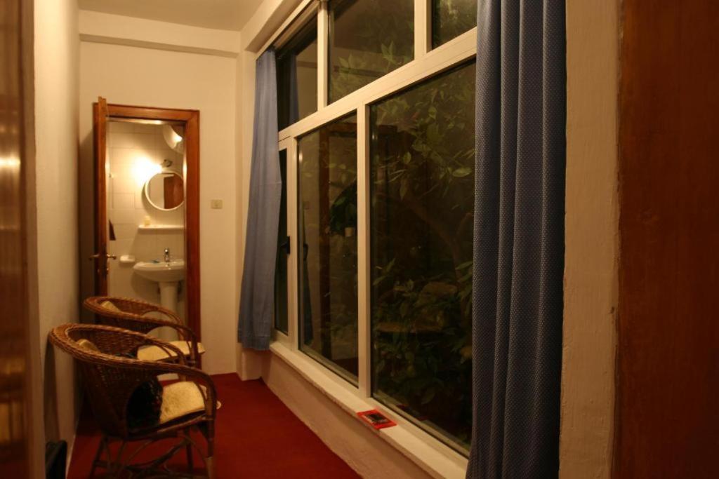 Guesthouse Pension Andrea Tiranë Luaran gambar