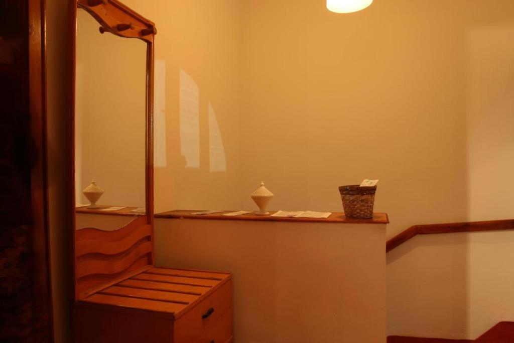 Guesthouse Pension Andrea Tiranë Luaran gambar